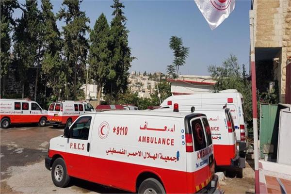 سيارات جمعية الهلال الأحمر الفلسطيني - أرشيفية