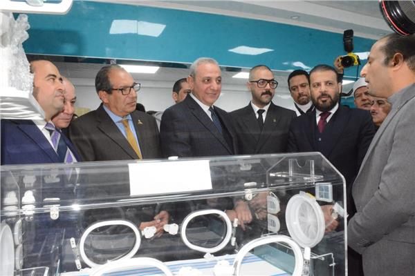 محافظ الغربية وقيادات مستقبل وطن  يفتتحون قاعتين للمبتسرين بمستشفى كفر الزيات