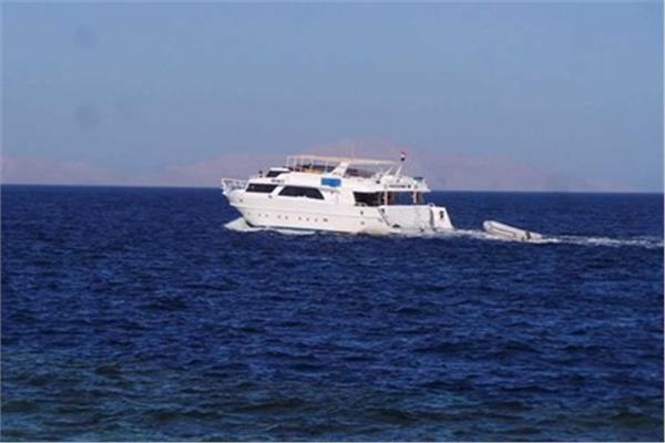 رحلات الغطس والأنشطة البحرية