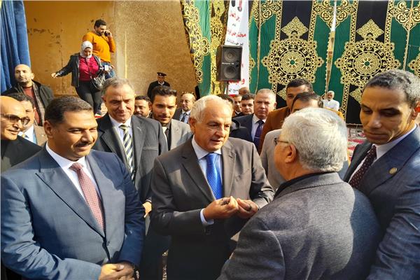 وزير التعليم العالي يتفقد مبنى دلبشان المغلق
