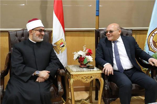 ندوة «حرب الشائعات وأثرها على الفرد والمجتمع»