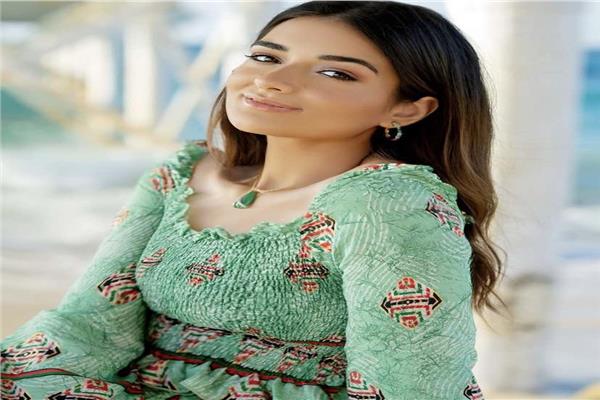 الفنانة ملك احمد زاهر
