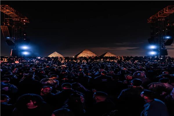 حفل الفرقة الموسيقية العالمية deep house Bible بالأهرامات
