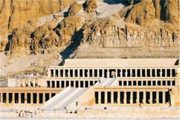  الأقصر إستعدت لإحتفالية النادى الأهلى بكأس العالم للأندية بمعبد حتشبسوت   