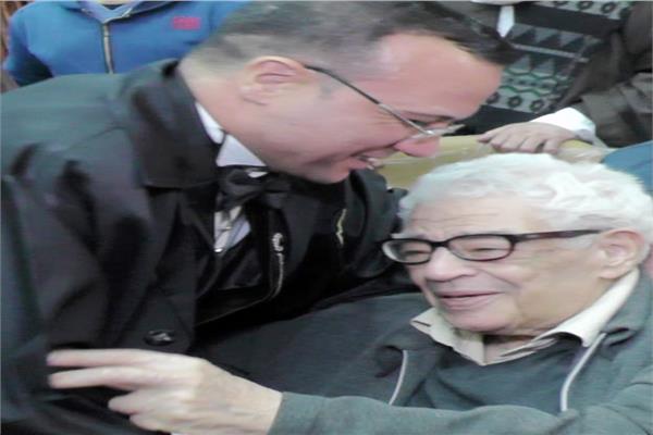 أثناء مناقشة رسالة الشافعى عام 2020
