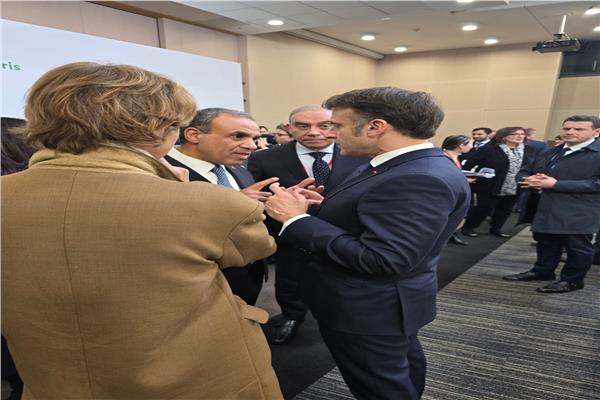 وزير الخارجية والهجرة د. بدر عبد العاطى والرئيس الفرنسي إيمانويل ماكرون