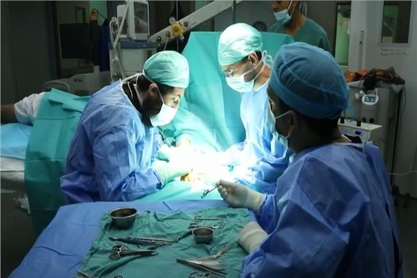 عمليات جراحية نوعية لمرضى ومصابين فلسطينيين في قطاع غزة