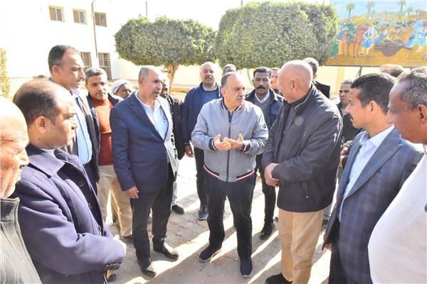 دكتور هشام أبوالنصر محافظ أسيوط
