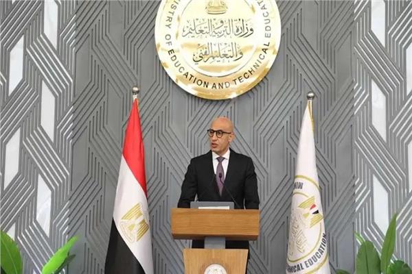 محمد عبد اللطيف وزير التربية والتعليم والتعليم الفني