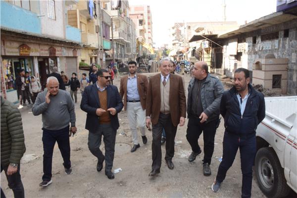 محافظ الغربية يتفقد مشروعات الصرف الصحي