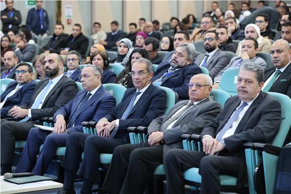وزير الاتصالات يفتتح ورشة عمل حول تكنولوجيا الكم
