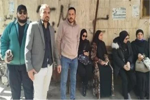 أسرة وأقارب أمل الطائر