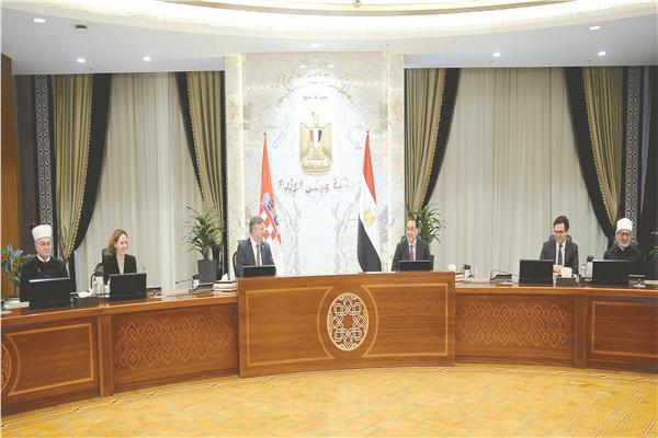 د. مصطفى مدبولى خلال رئاسته جلسة مباحثات مع أندريه بلينكوفيتش رئيس وزراء كرواتيا