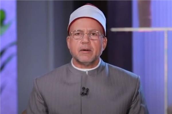 الدكتور عبد اللطيف سليمان، من علماء الأزهر الشريف