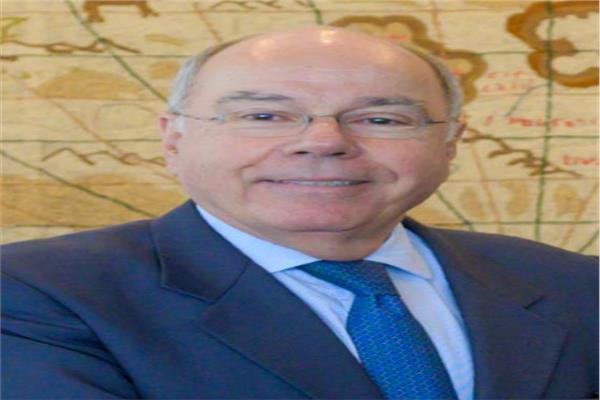ماورو فييرا