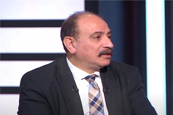 الدكتور طارق فهمي أستاذ العلوم السياسية