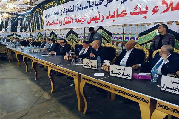 علاء عابد ينهي خصومة ثأرية بين عائلتي ابوسليمان وابوقاسم