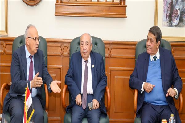 ندوة "إعادة إعمار غزة.. دور الهندسة والمهندسين" بنقابة المهندسي