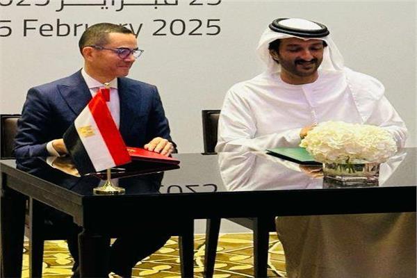 جانب من اجتماع اللجنة الاقتصادية المصرية الاماراتية