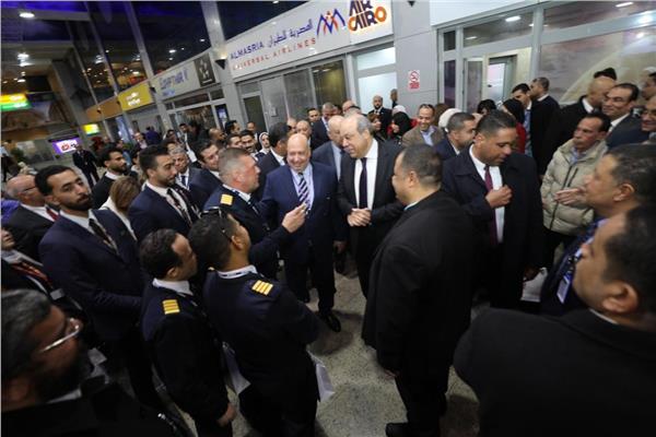 تطوير وتحديث المناطق الخدمية لكافة المنشآت بالمطارات المصرية 
