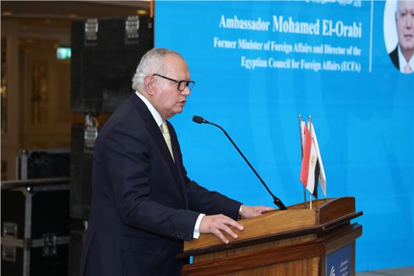 السفير محمد العرابي وزير الخارجية المصري الأسبق