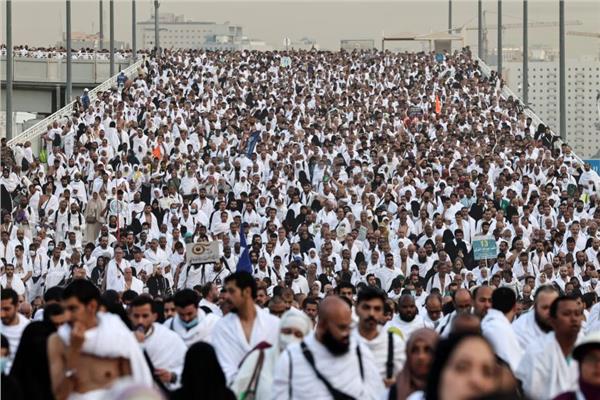 رسائل هامة من وزارة السياحة لحجاج السياحة 2025