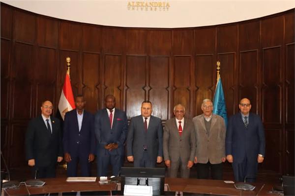 برامج مزدوجة بالتعاون مع الجامعات العالمية