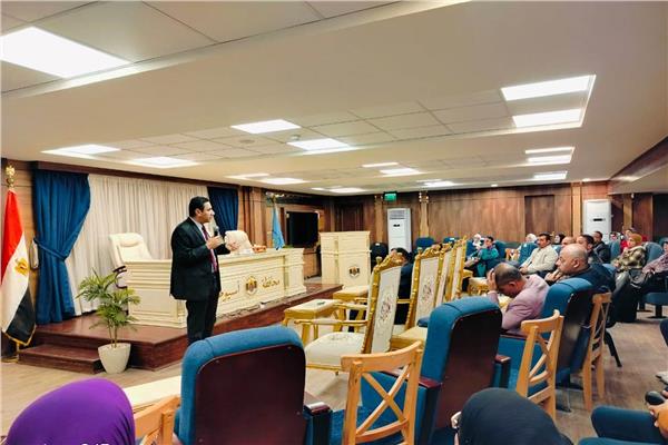 ندوة توعوية حول دور الجهاز القومي لتنظيم الإتصالات 