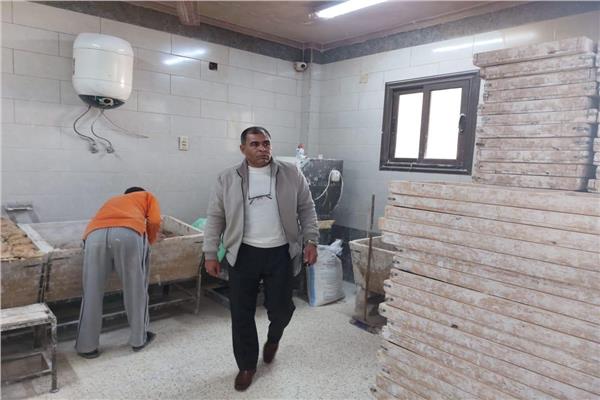 محافظ المنيا: تكثيف الحملات الرقابية على المخابز والأسواق خلال شهر رمضان المعظم