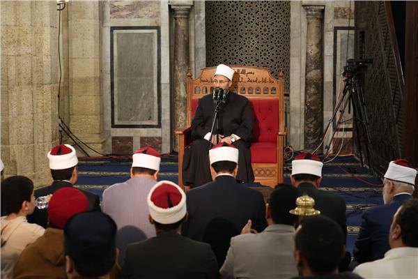 جانب من درس التراويح للدكتور محمود الهواري بالجامع الأزهر