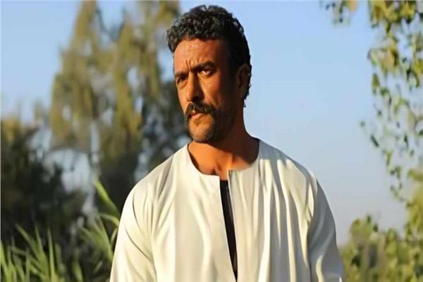 الفنان أحمد العوضي 