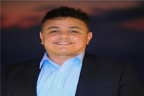الناقد الفني أحمد سعد الدين