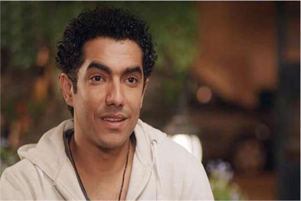 الفنان ميدو عادل