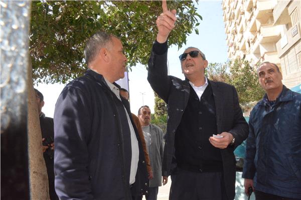 محافظ الغربية في جولة مفاجئة بشوارع كفر الزيات خلال نهار رمضان
