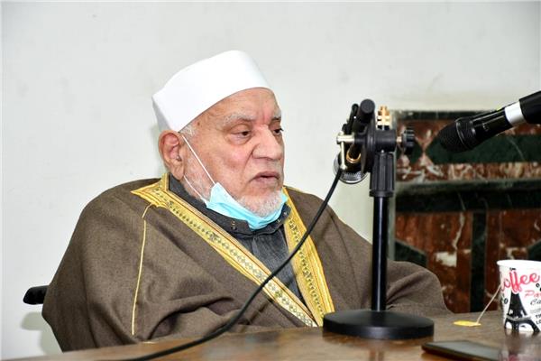 أحمد عمر هاشم