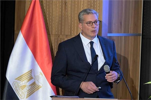 وزير البترول والثروة المعدنية المهندس كريم بدوي