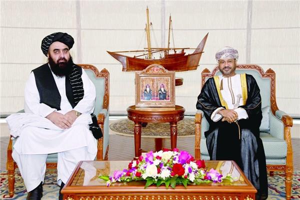 وزير الخارجية العُماني ووزير الخارجية الأفغاني