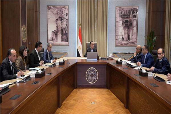 إجتماع رئيس مجلس الوزراء