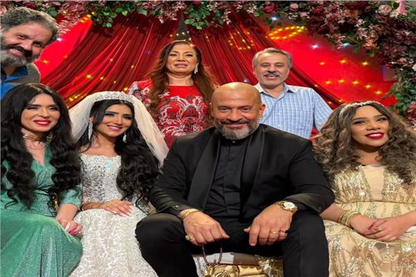 أبطال مسلسل إش إش
