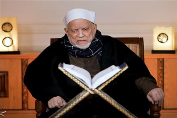 الدكتور أحمد عمر هاشم
