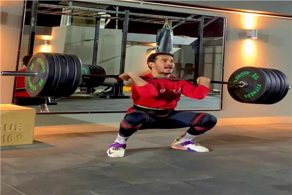 أحمد فتحي حشيش يواصل التحضيرات لبطولة الأهرامات لرياضة الشارع