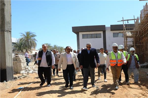 محافظ أسوان يتفقد أعمال محطة مياه الشرب بفطيرة