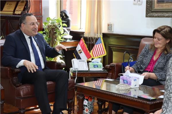 لقاء رئيس جامعة الإسكندرية بوفد السفارة الأمريكية بالقاهرة