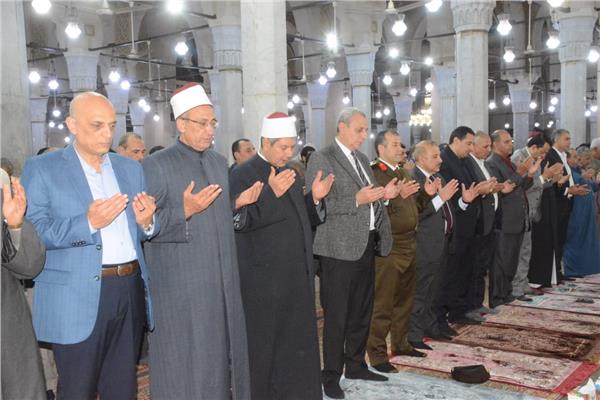 صلاة التراويح بمسجد السيد البدوي
