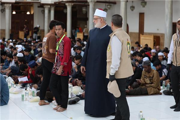 الإفطار الجماعي بالجامع الأزهر