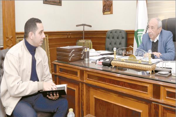 نقيب المهندسين خلال حواره مع «الأخبار»