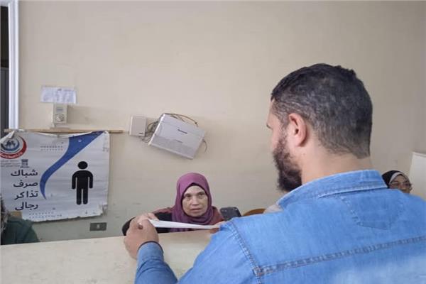 الكشف على ٤٧٩مريض بالمجان بقافلة وحدة الاسد