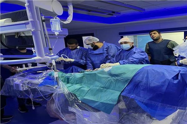 نجاح قسطرة مخية علاجية طارئة بمستشفى المنصورة التخصصي