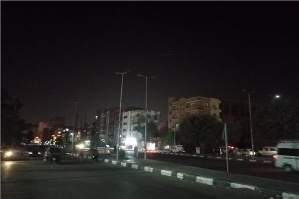 إطفاء الأنوار فى مبانى الجهات غير الحيوية لمدة ساعة باسوان