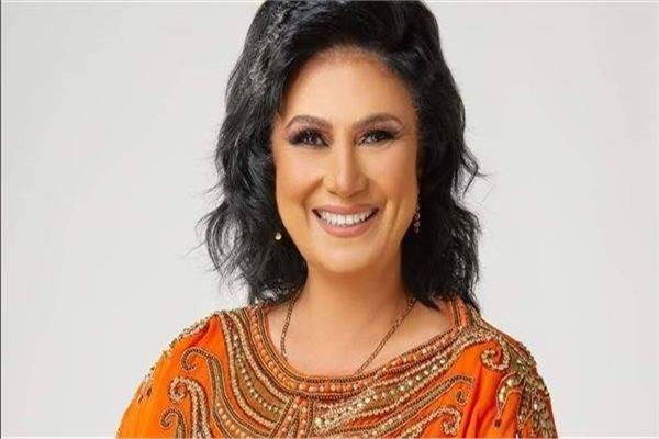  الفنانة سلوى عثمان